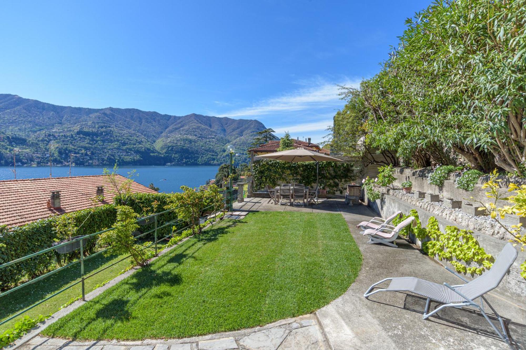Casa Bambu - Splendida Vista Lago E Posto Auto Laglio Exterior foto