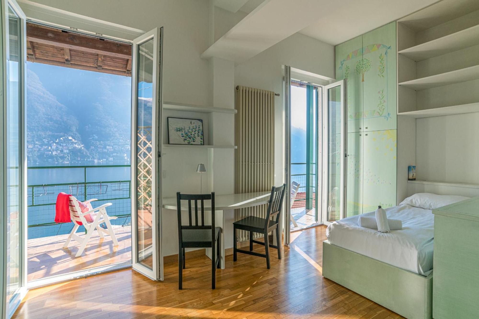 Casa Bambu - Splendida Vista Lago E Posto Auto Laglio Exterior foto